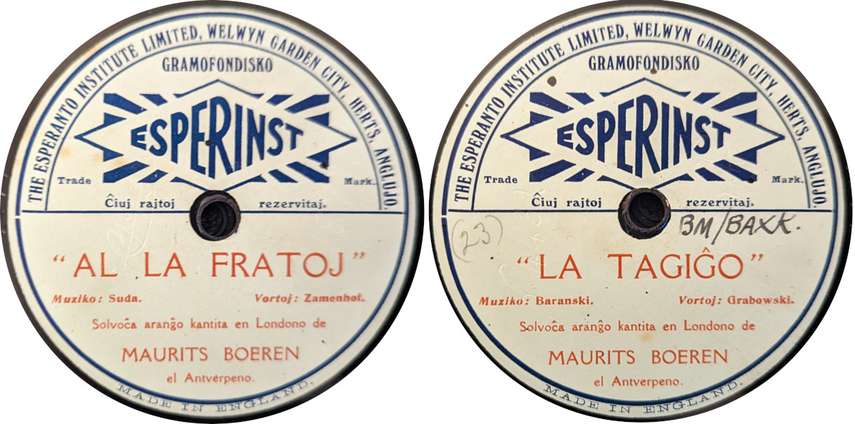 Two record labels. Both have a logo for 'Esperinst' and the text Solvoĉa aranĝo kantita en Londono de Maurits Boeren el Antverpeno. 1: 'Al la Fratoj'. Muziko: Suda. Vortoj: Zamenhof. 2: 'La Tagiĝo'. Muziko: Baranski. Vortoj: Grabowski.